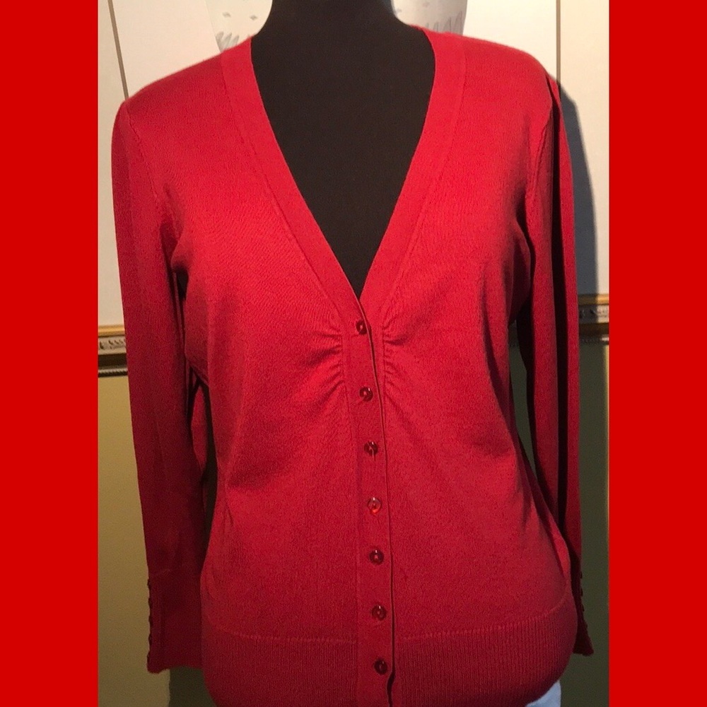 🛑NWOT🔺CLEO Cardigan🛑